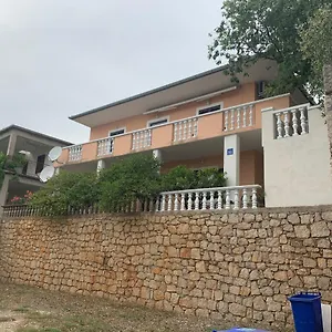 Spomenka Apartment